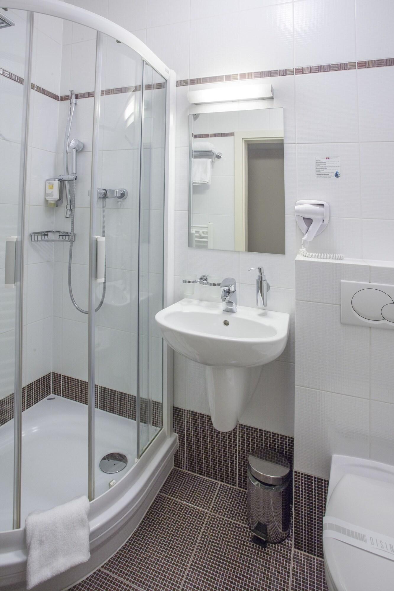 Voyage Hotel 4*